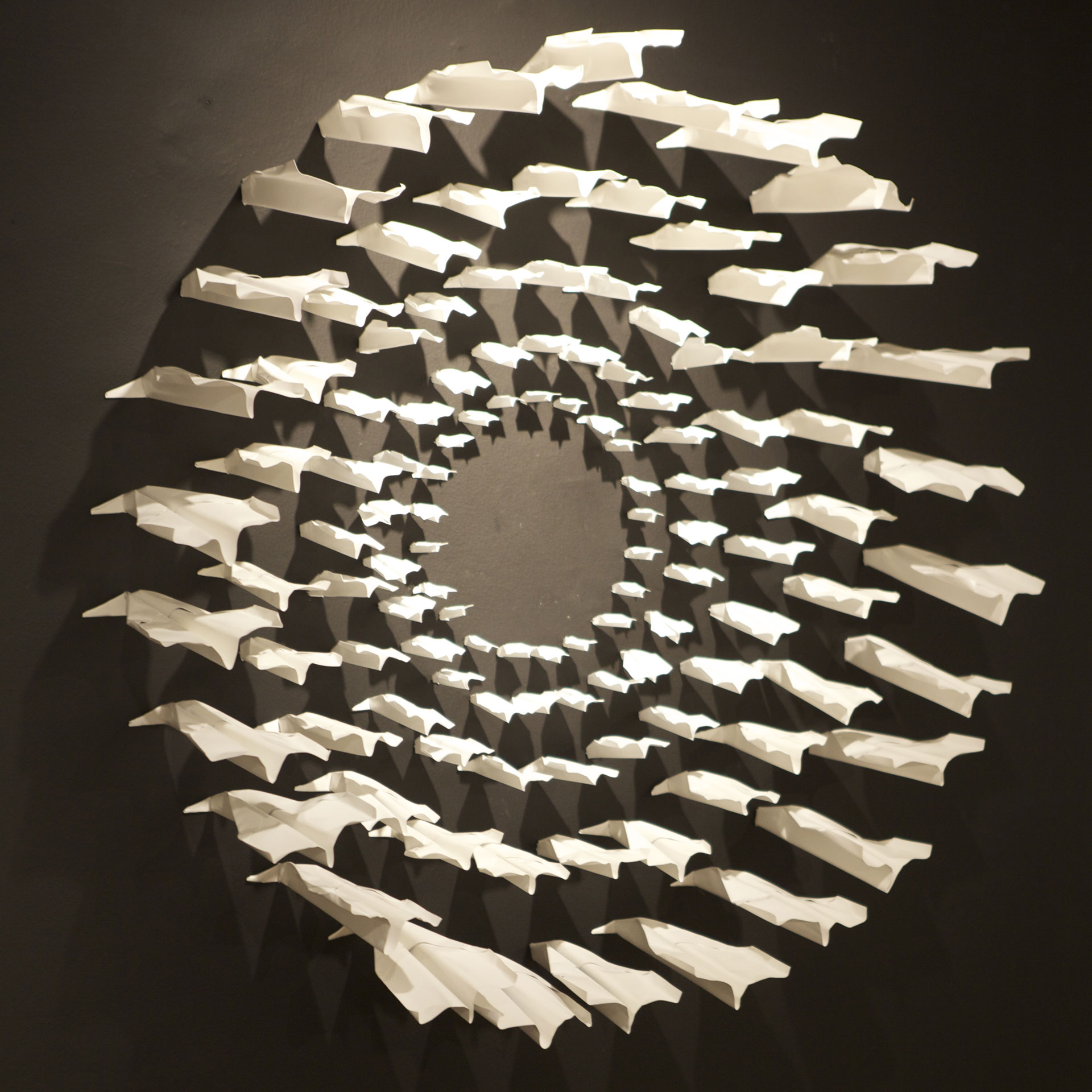 110 PAPER PLANES SIMULTANEOUSLY HITTING THE WALL