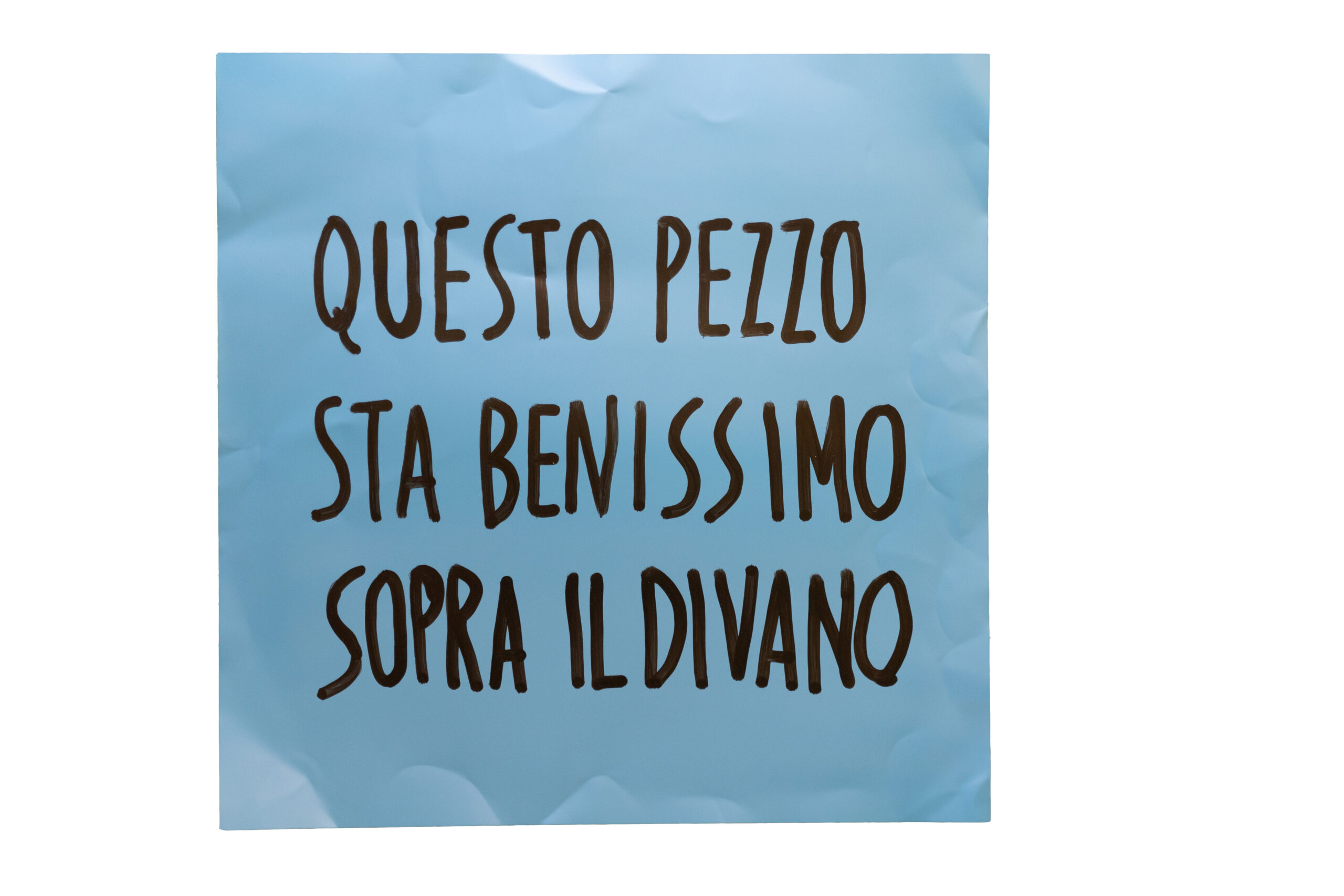 QUESTO PEZZO STA BENISSIMO SOPRA IL DIVANO